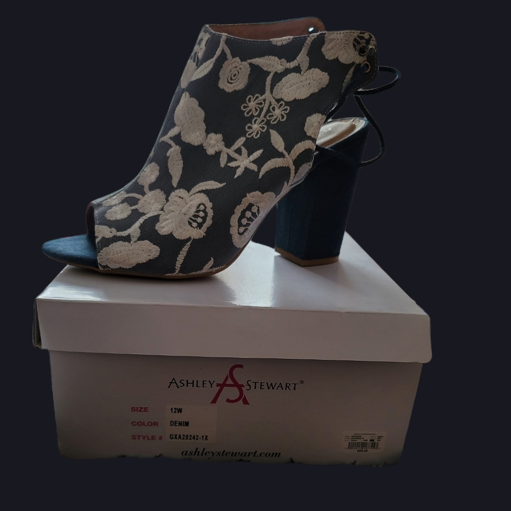 Denim floral heels